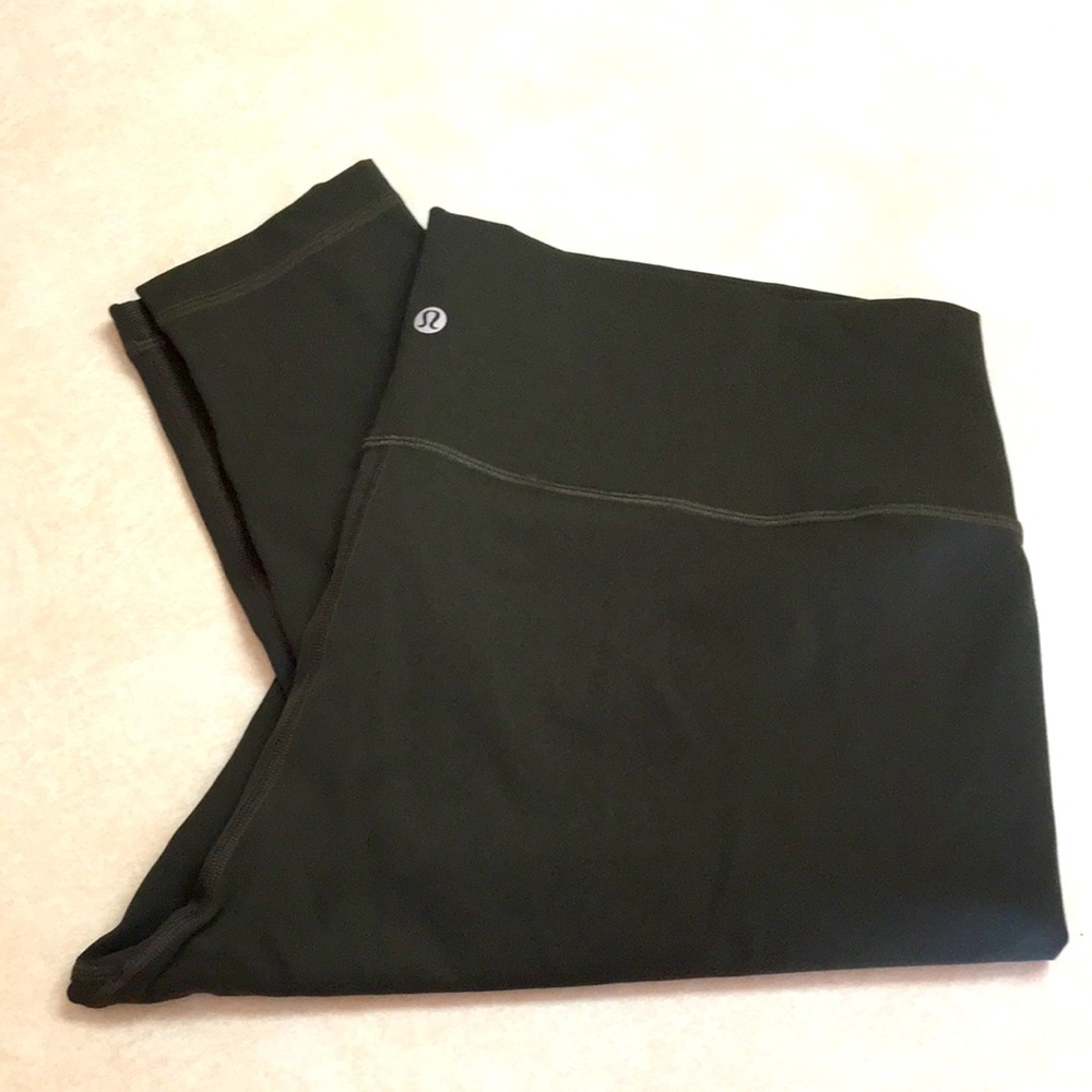 Lululemon olive green size 18 high rise wunder under tight 27 inch inseam
